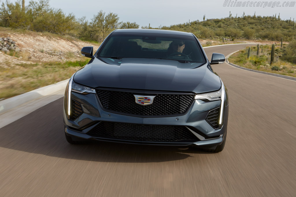 Cadillac CT4-V