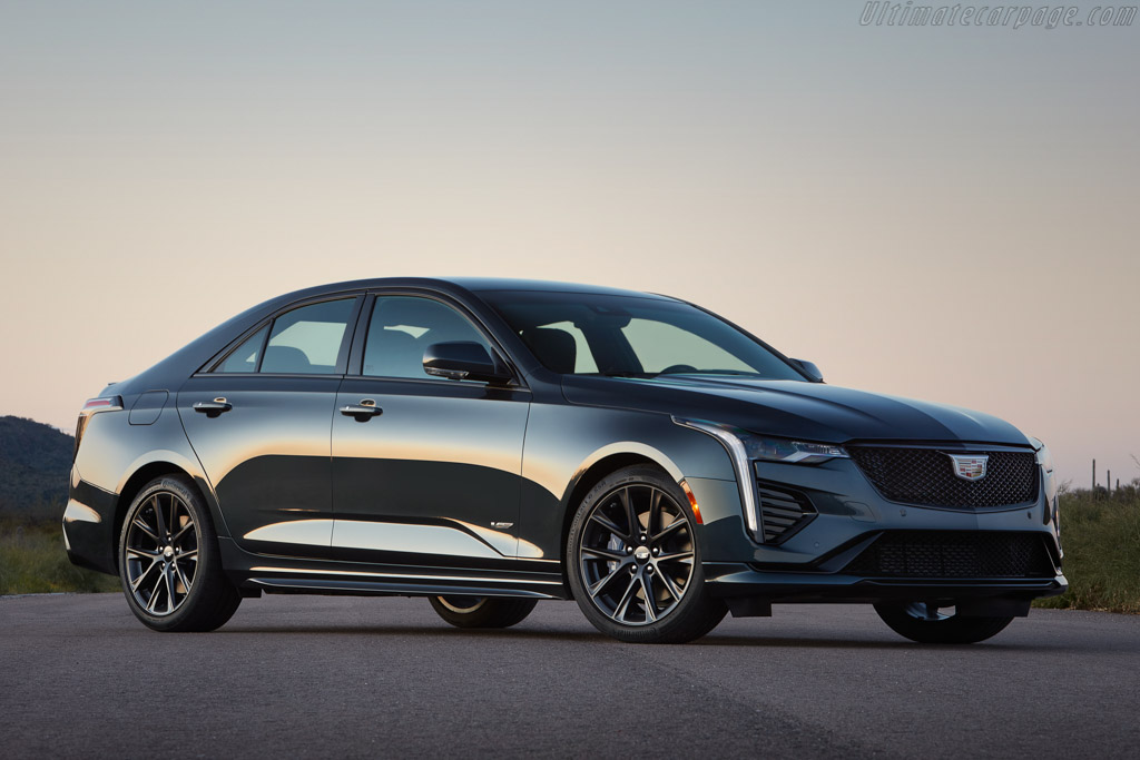 Cadillac CT4-V