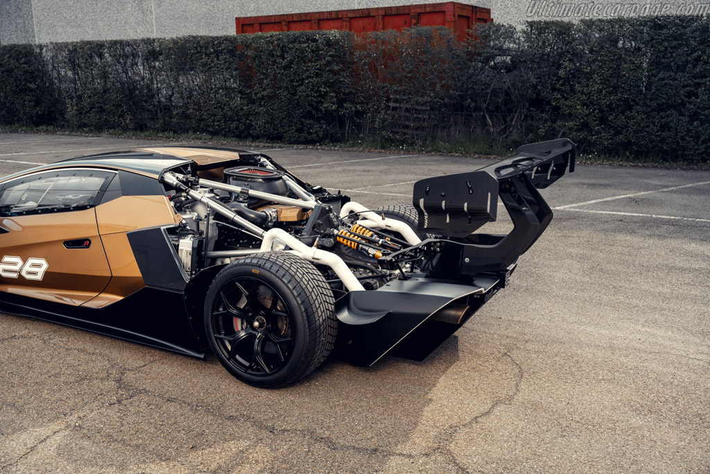 Lamborghini Essenza SCV12