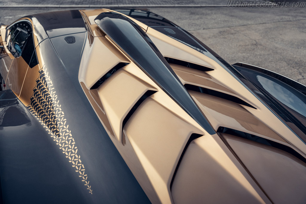 Lamborghini Essenza SCV12