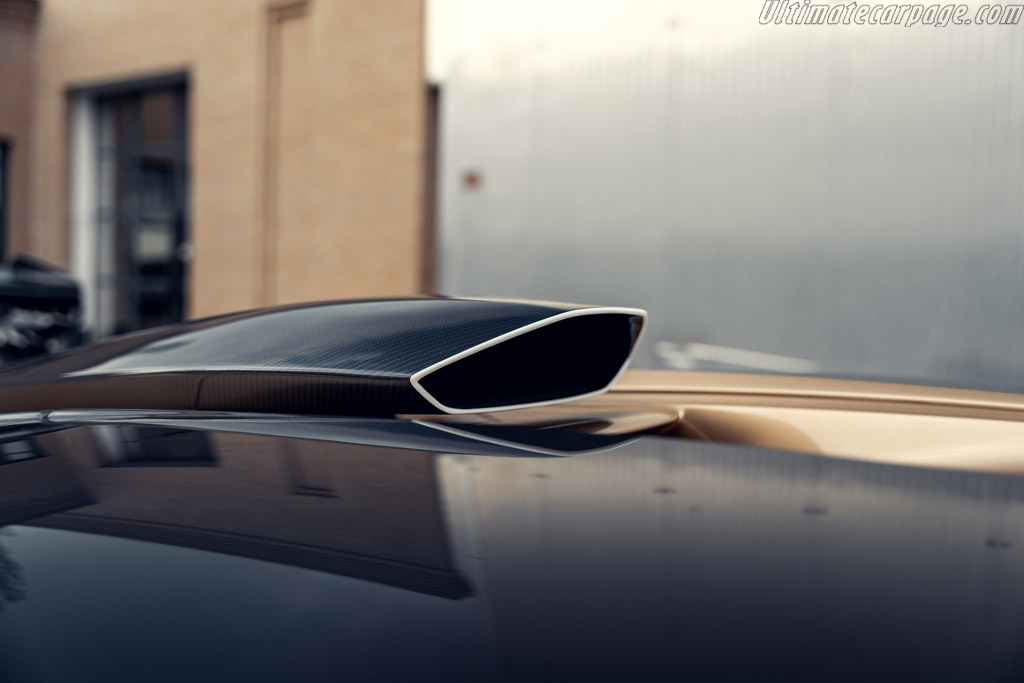 Lamborghini Essenza SCV12