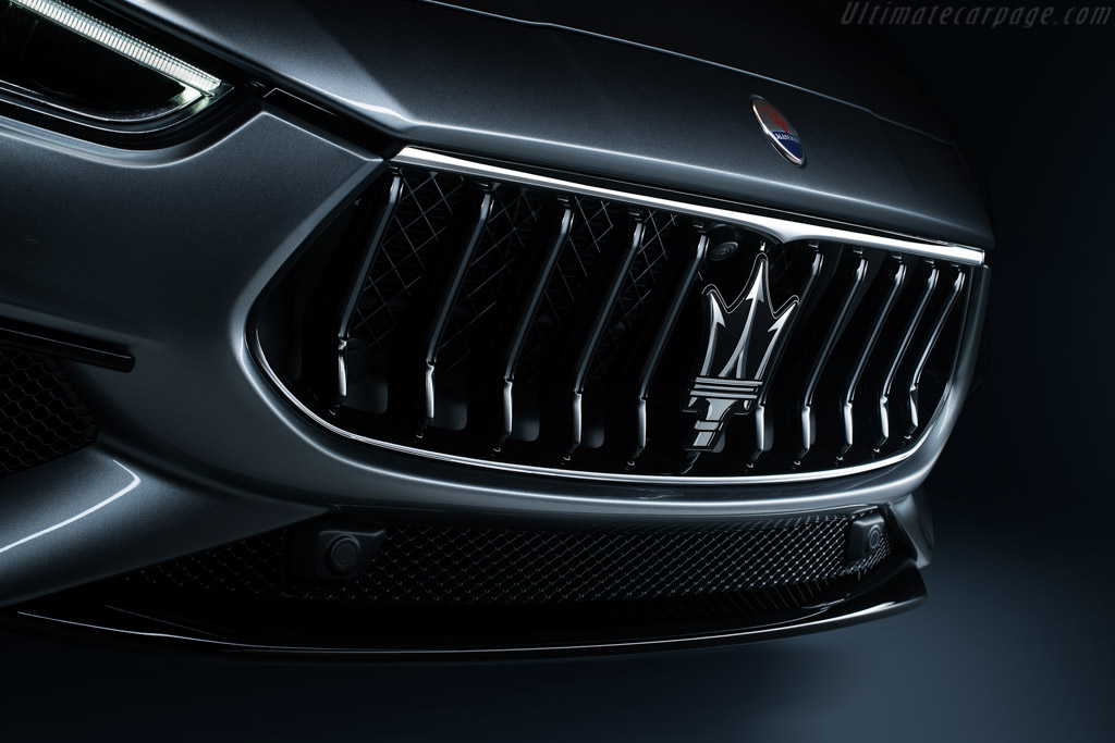 Maserati Ghibli Hybrid