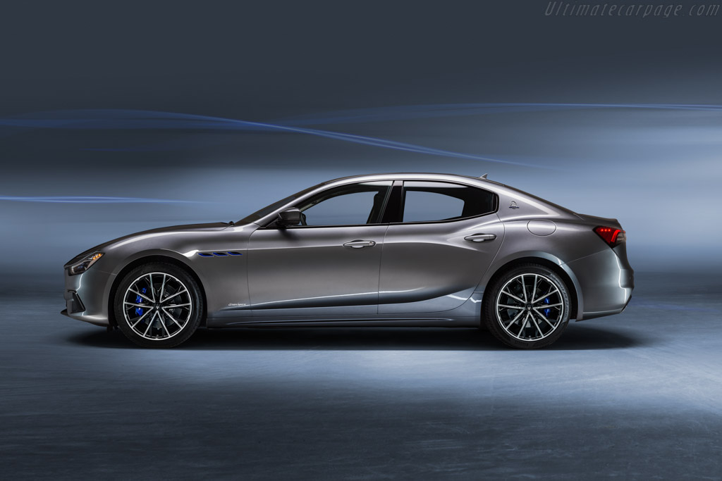 Maserati Ghibli Hybrid