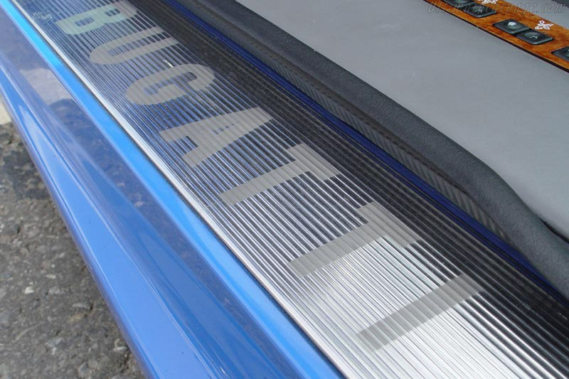Bugatti EB 110 GT
