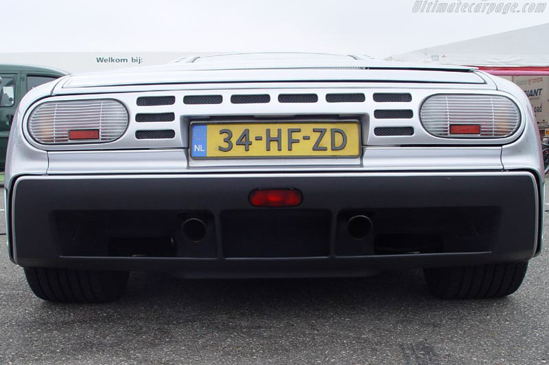 Bugatti EB 110 GT