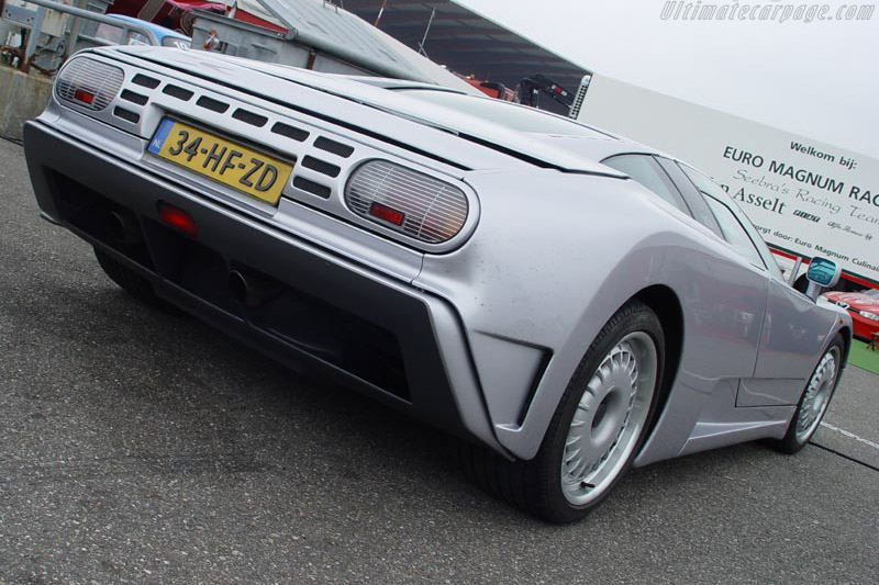 Bugatti EB 110 GT