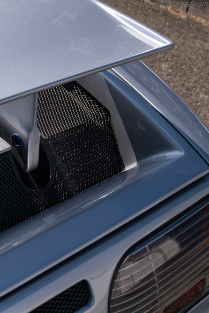 Bugatti EB 110 GT