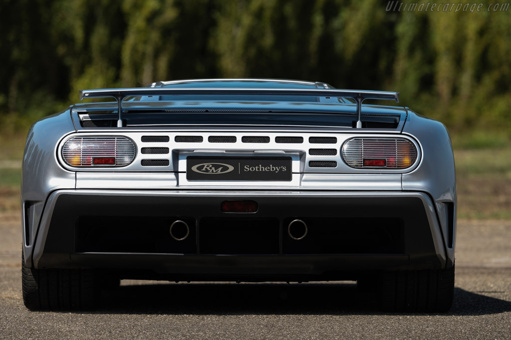 Bugatti EB 110 GT