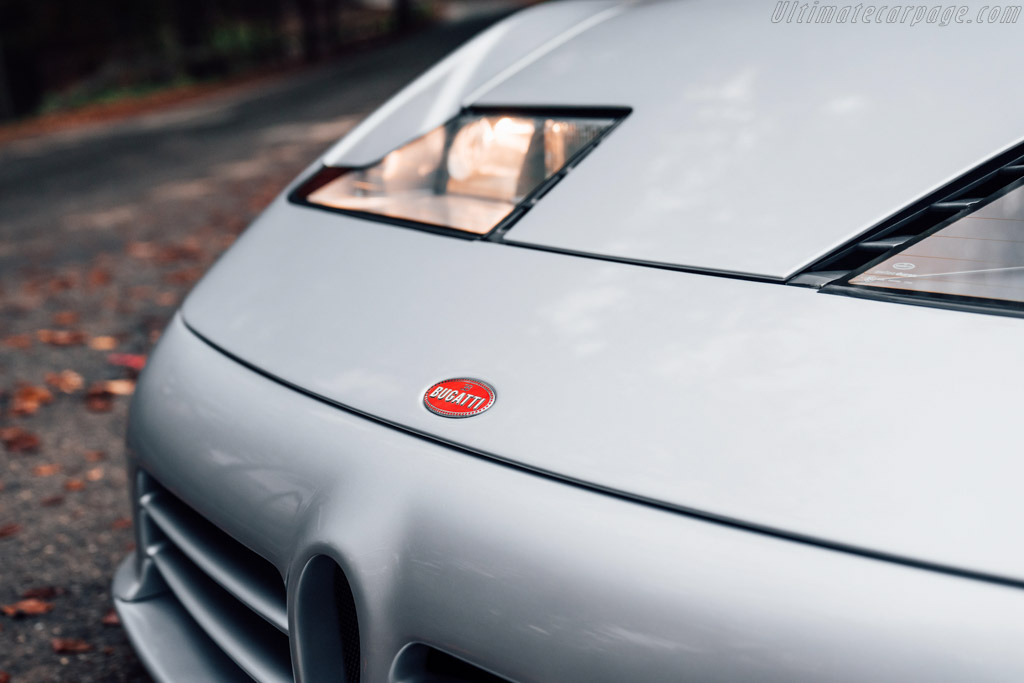 Bugatti EB 110 GT