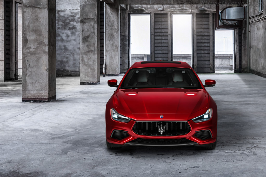 Maserati Ghibli Trofeo