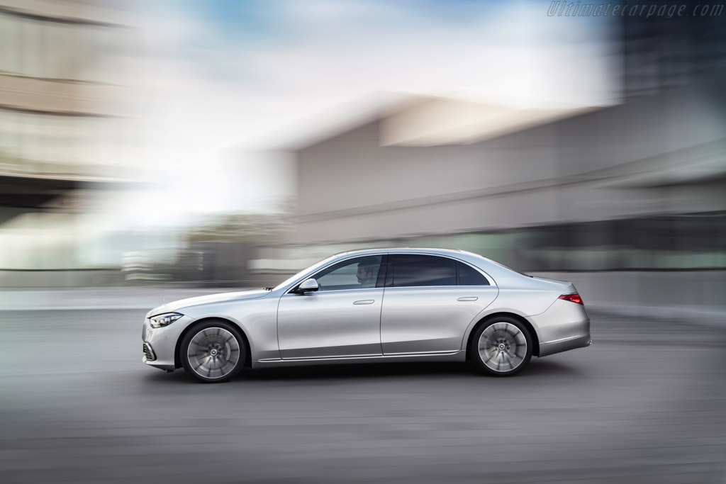 Mercedes-Benz S 500 4MATIC