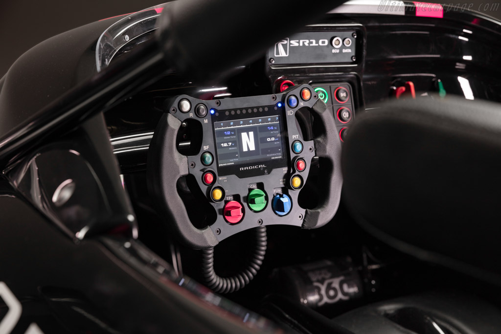 Radical SR10