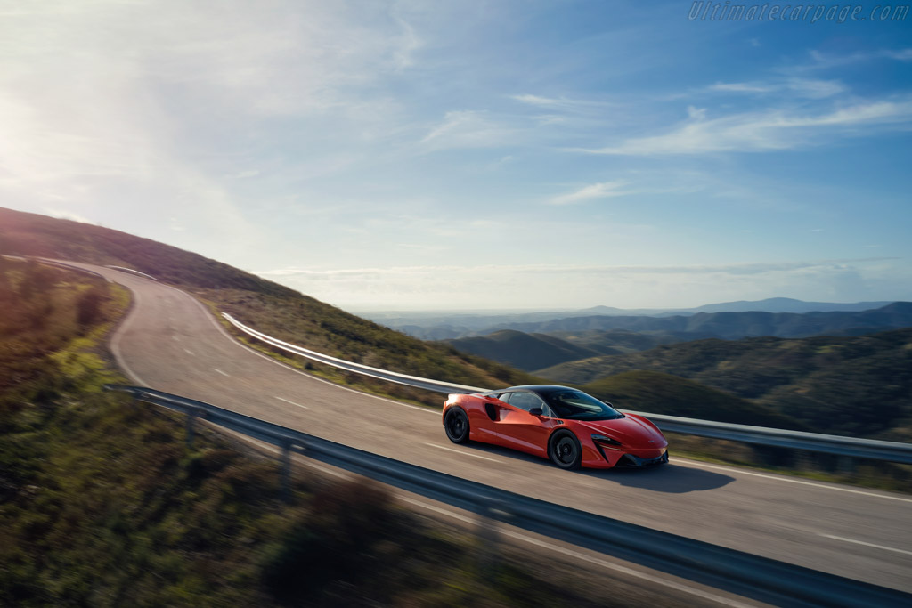 McLaren Artura