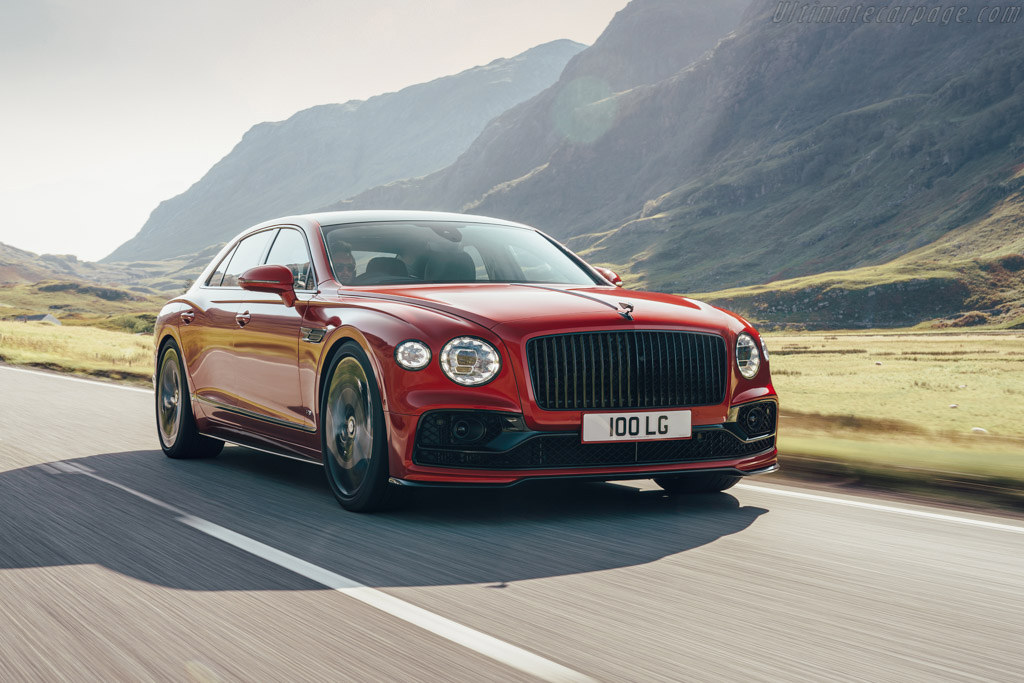 Bentley Flying Spur V8