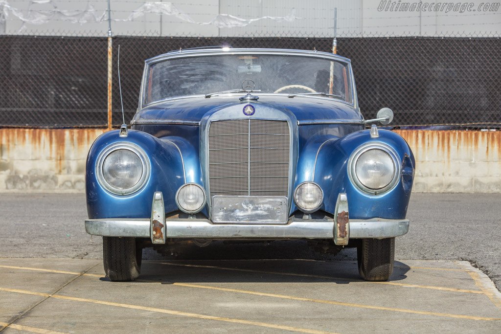 Mercedes-Benz 300 S Roadster