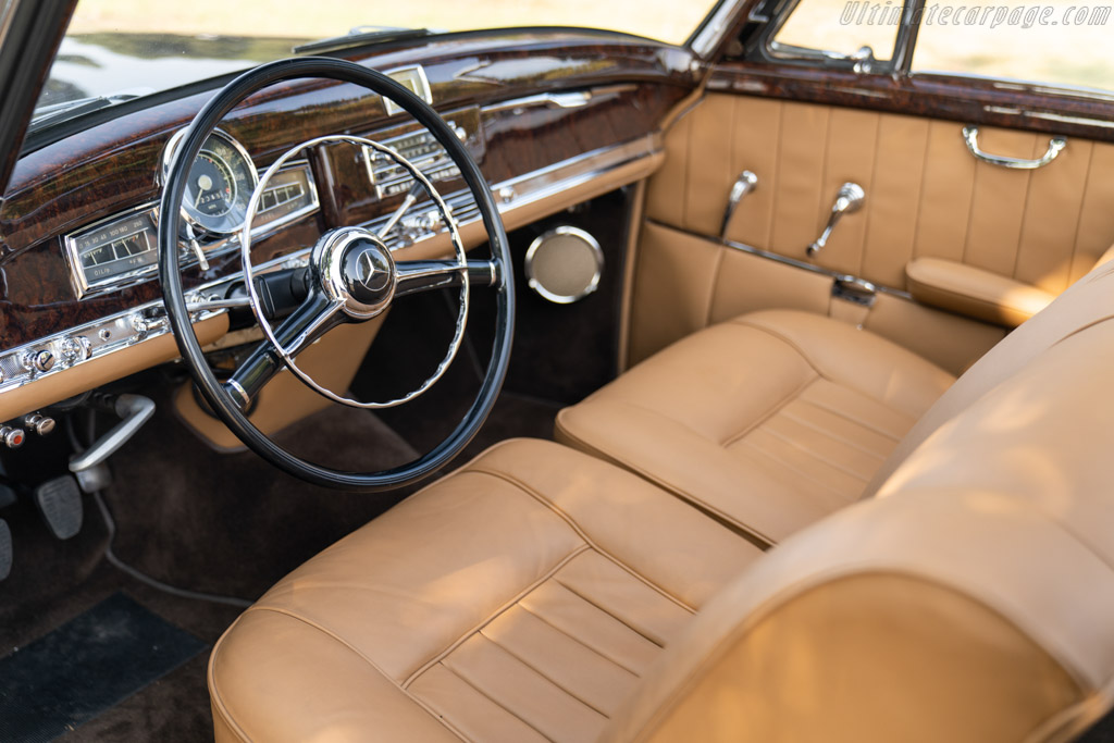 Mercedes-Benz 300 Sc Cabriolet