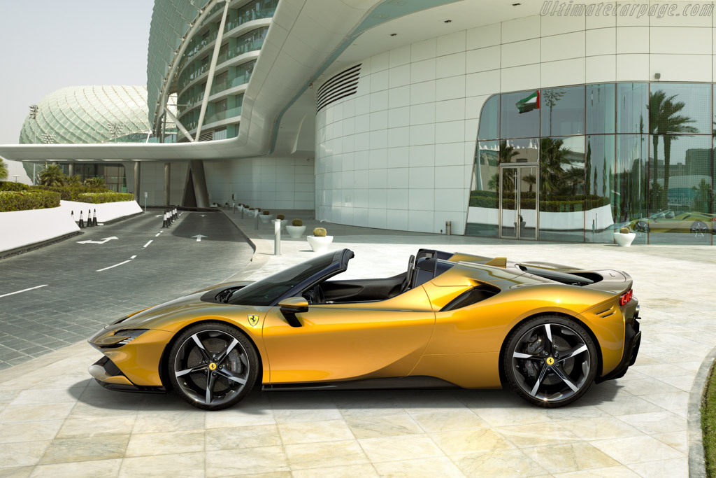 Ferrari SF90 Spider