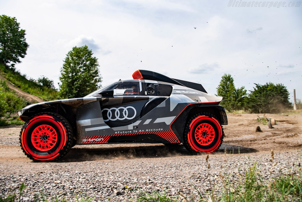 Audi RS Q e-tron