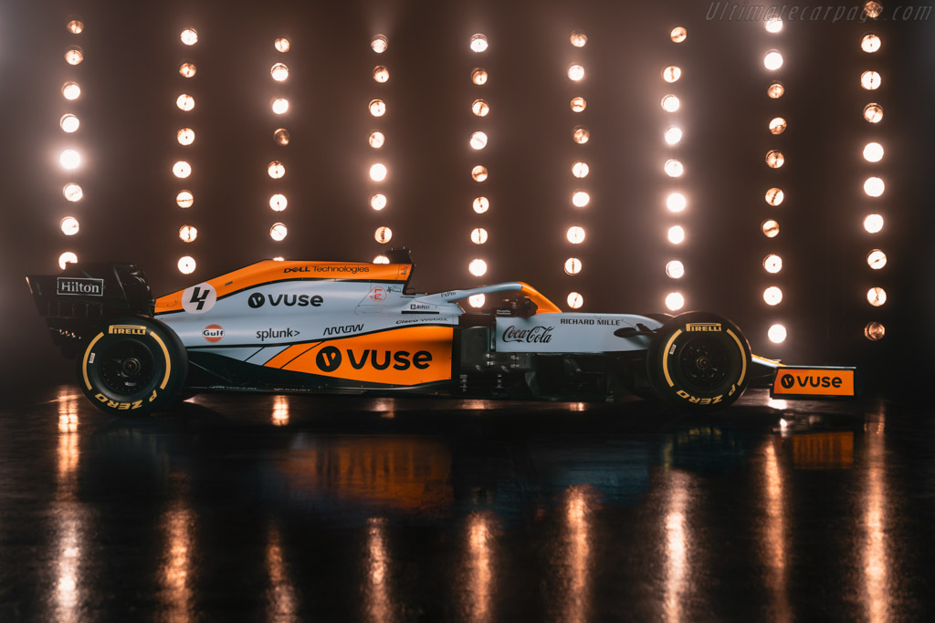 McLaren MCL35M Mercedes