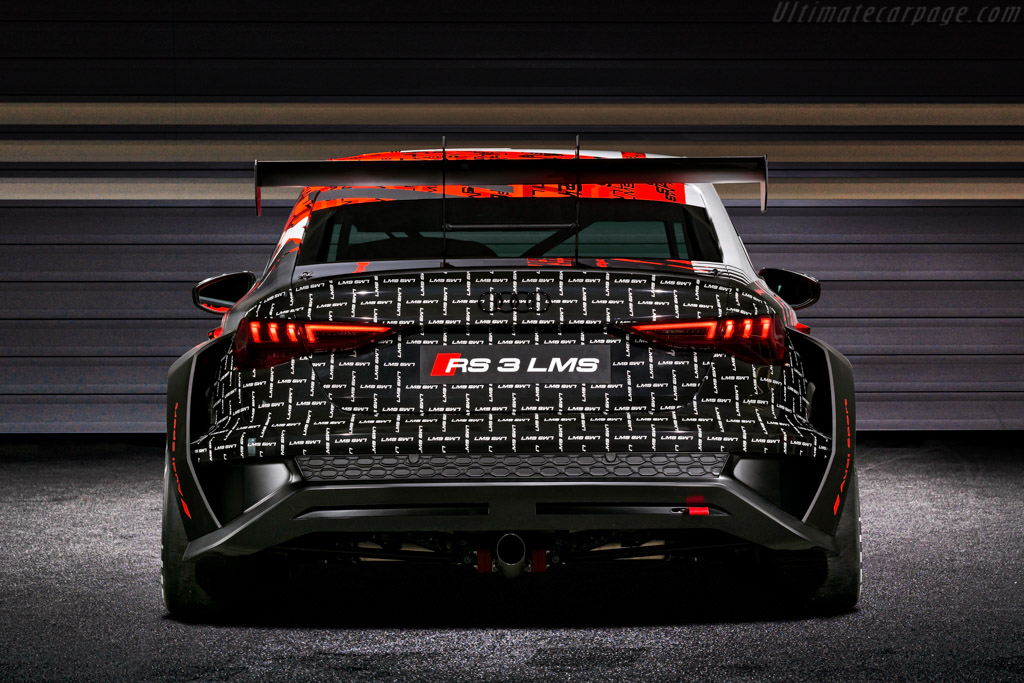 Audi RS 3 LMS