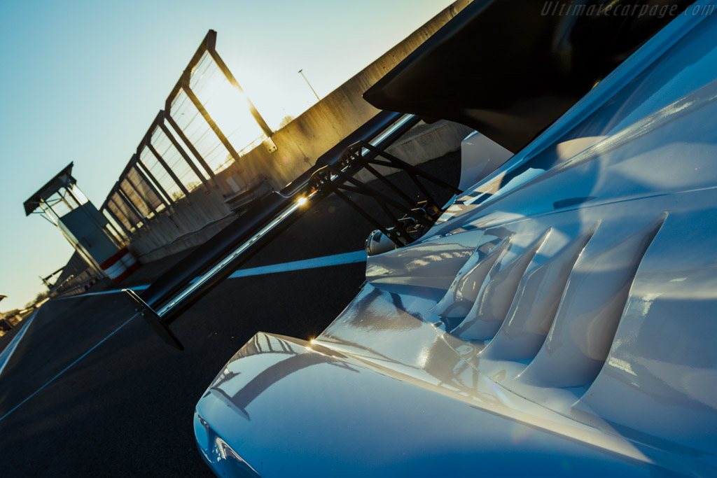Praga R1