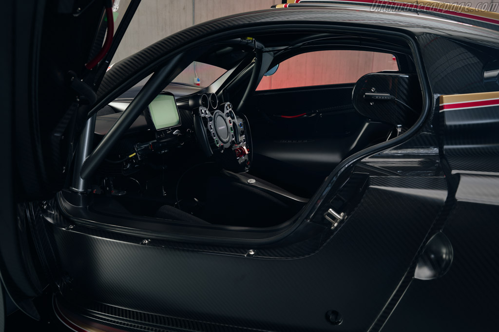 Pagani Huayra R