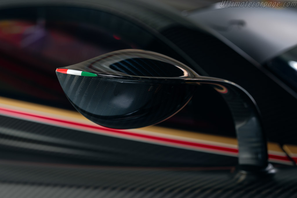 Pagani Huayra R