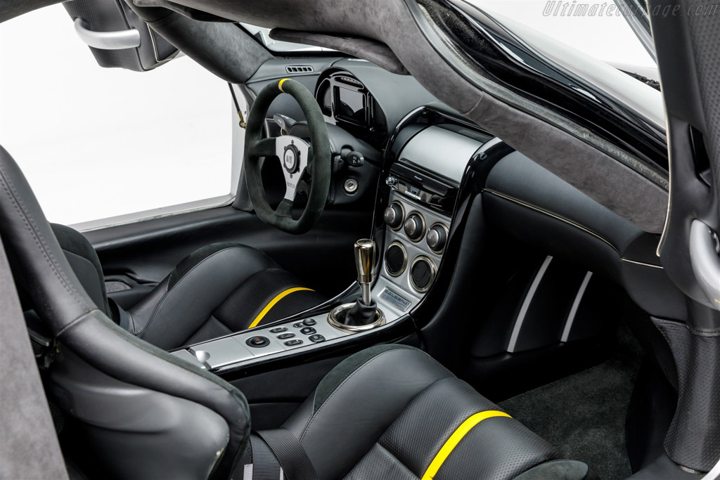 Saleen S7-LM