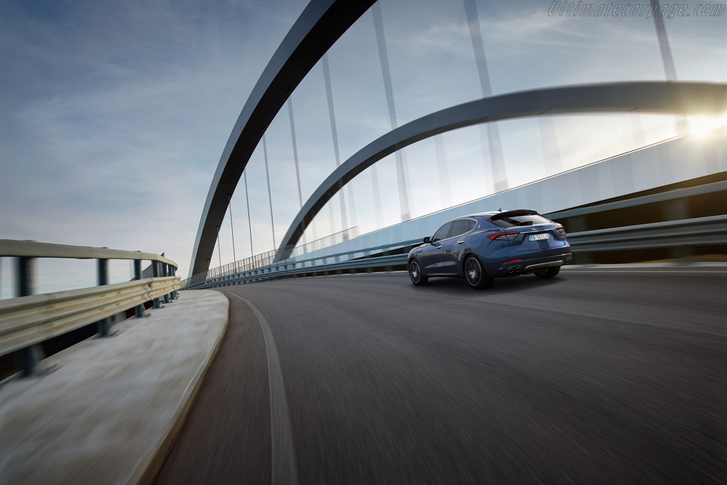 Maserati Levante Hybrid