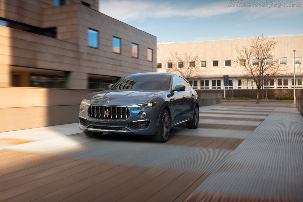 Maserati Levante Hybrid