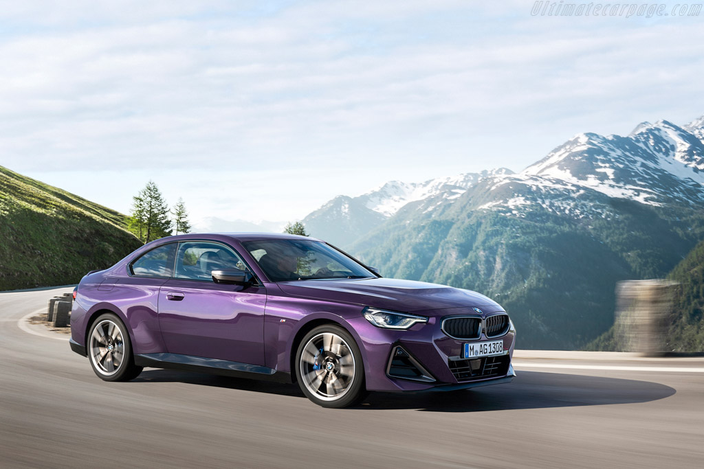 BMW M240i xDrive Coupe