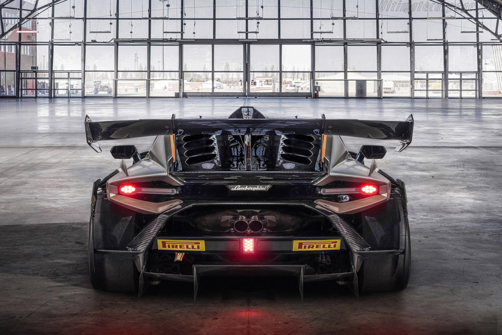 Lamborghini Huracán Super Trofeo EVO2