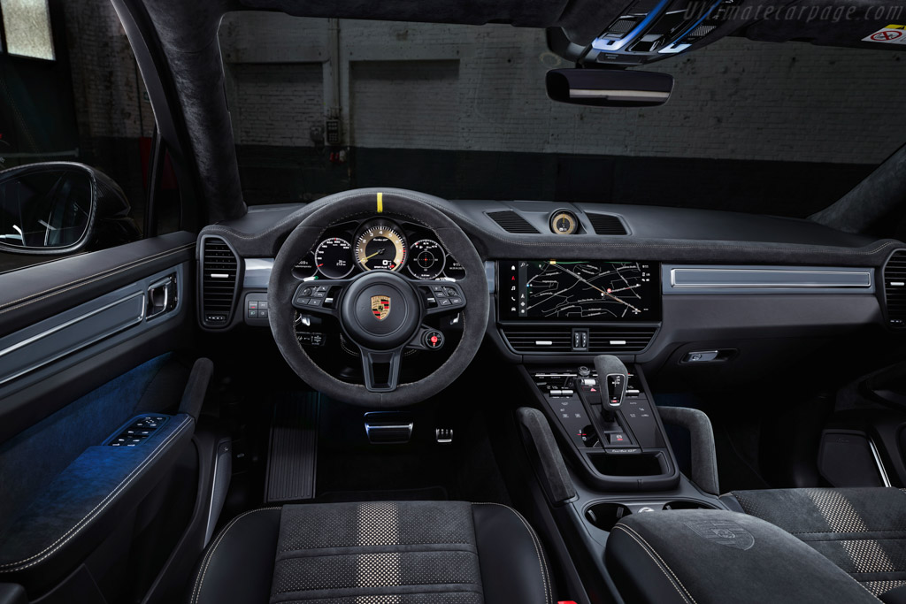 Porsche Cayenne Turbo GT