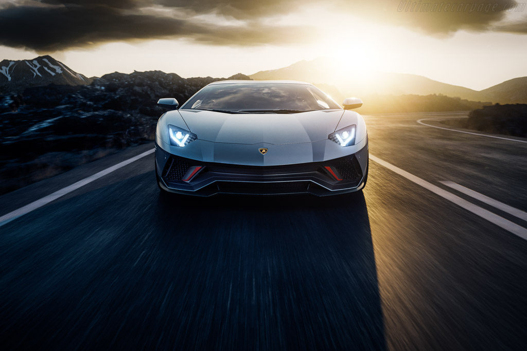 Lamborghini Aventador LP780-4 Ultimae Coupe