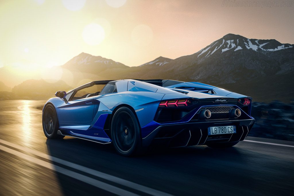 Lamborghini Aventador LP780-4 Ultimae Roadster
