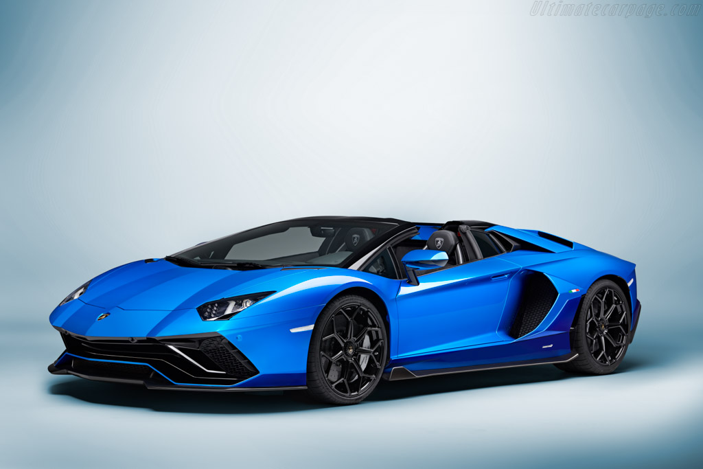 Lamborghini Aventador LP780-4 Ultimae Roadster