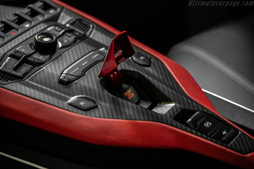 Lamborghini Countach LPI 800-4