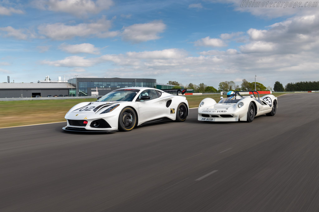 Lotus Emira GT4
