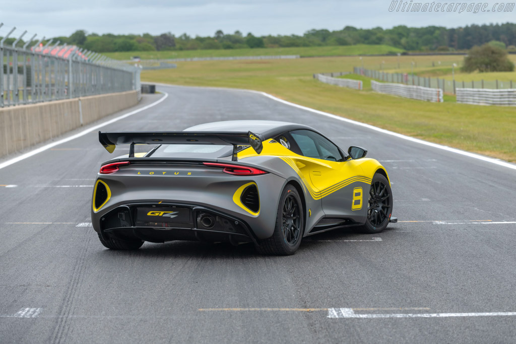 Lotus Emira GT4