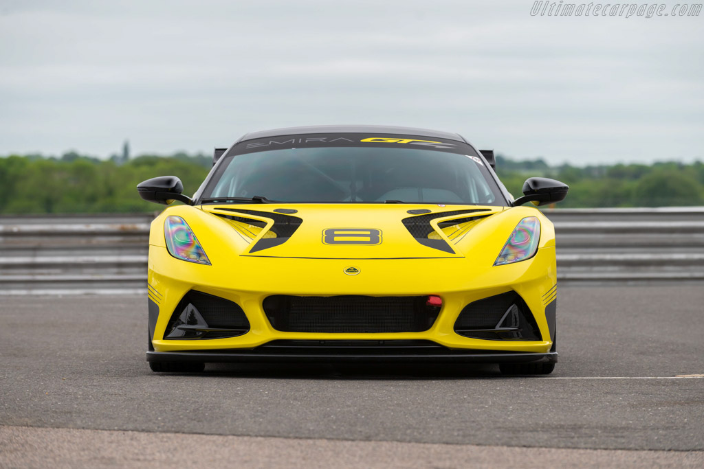 Lotus Emira GT4