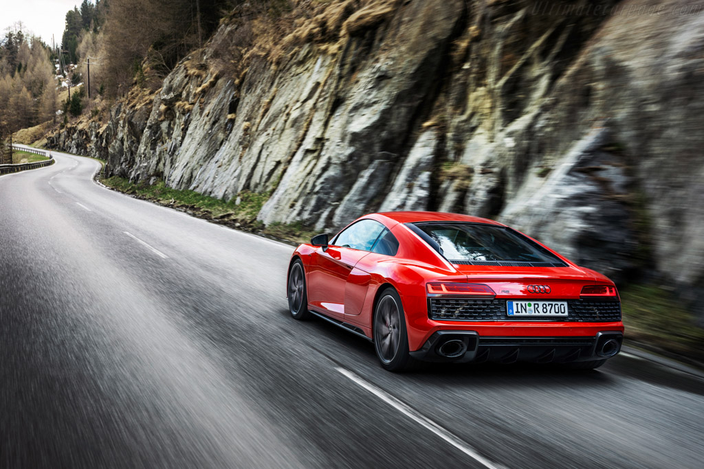 Audi R8 V10 Performance RWD