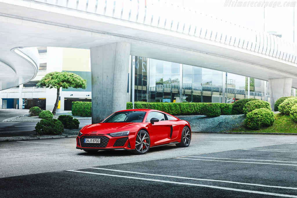 Audi R8 V10 Performance RWD