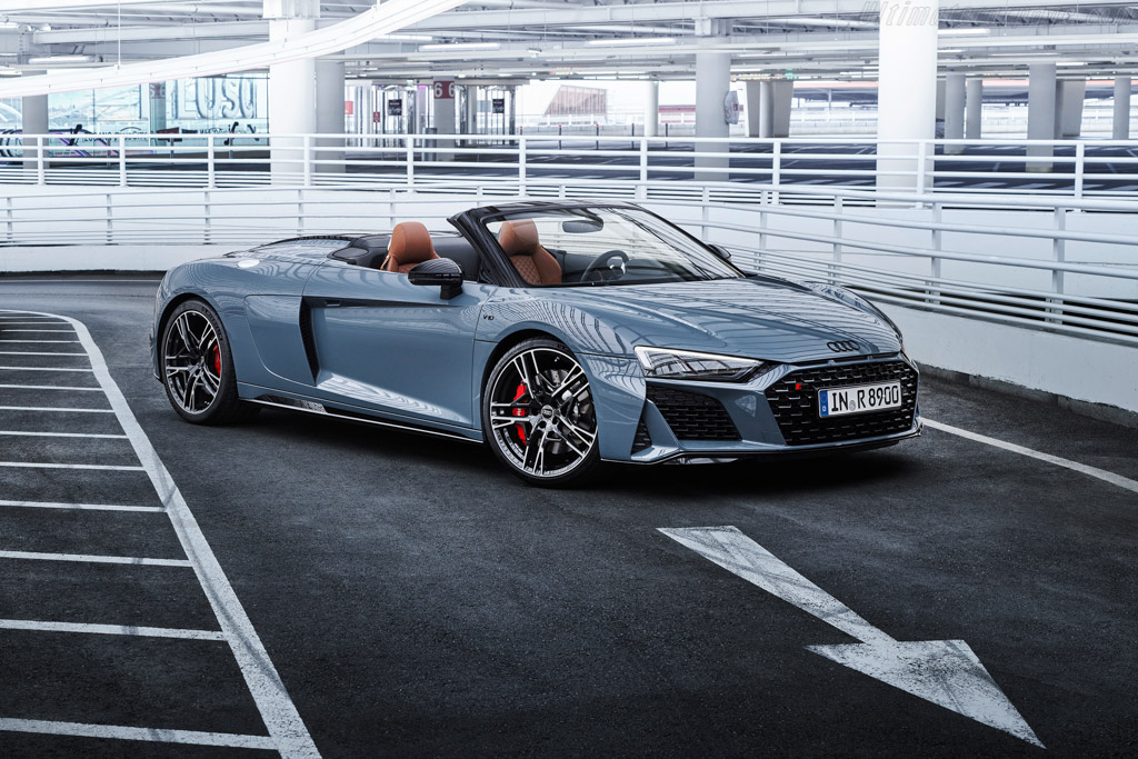 Audi R8 V10 Performance RWD Spyder
