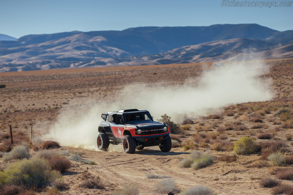 Ford Bronco DR