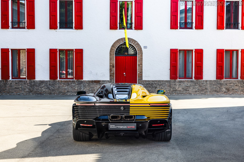 Ferrari Daytona SP3