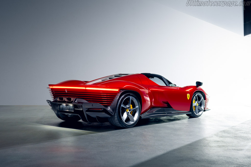 Ferrari Daytona SP3
