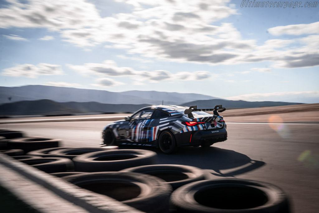 BMW M4 GT4