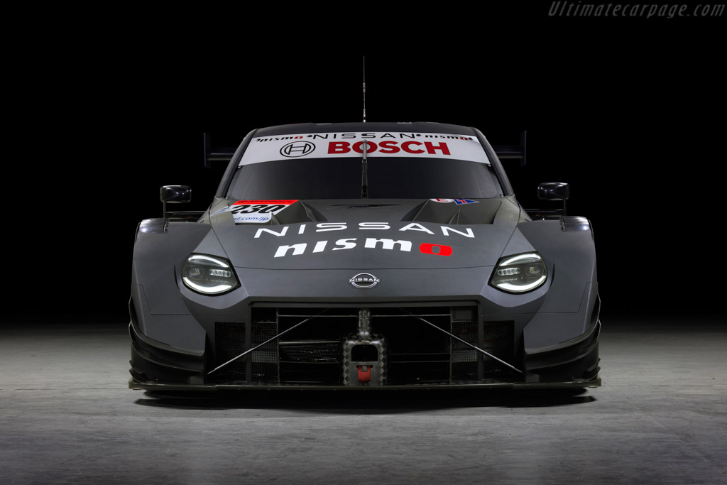 Nissan Z GT500