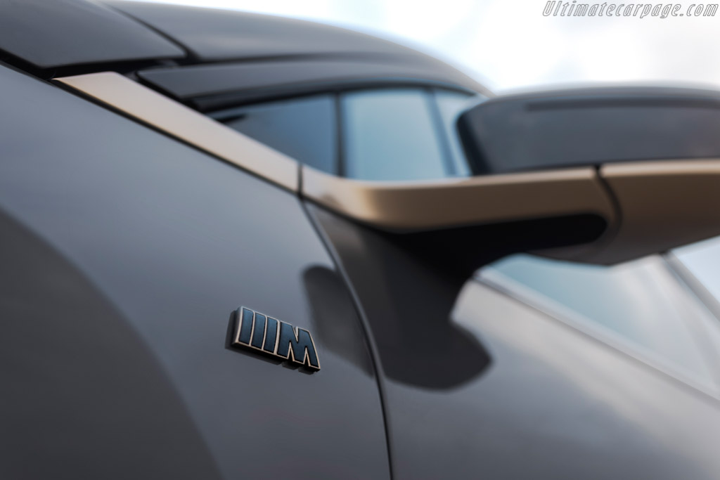 BMW iX M60