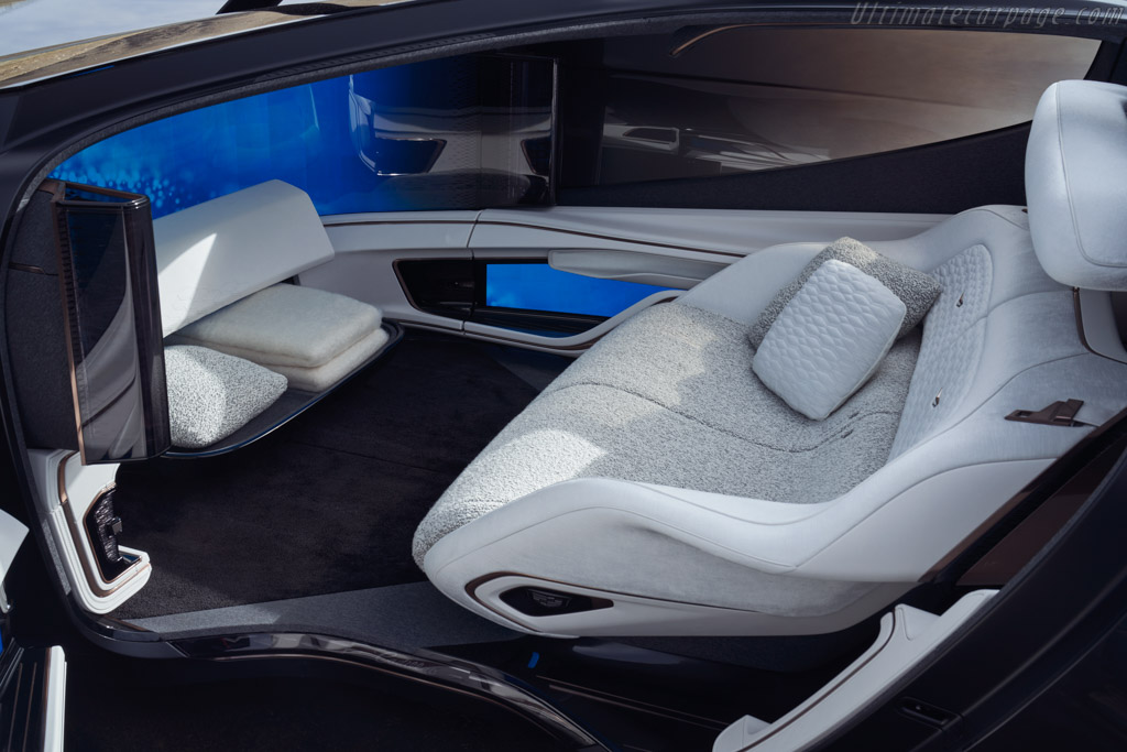 Cadillac InnerSpace Concept